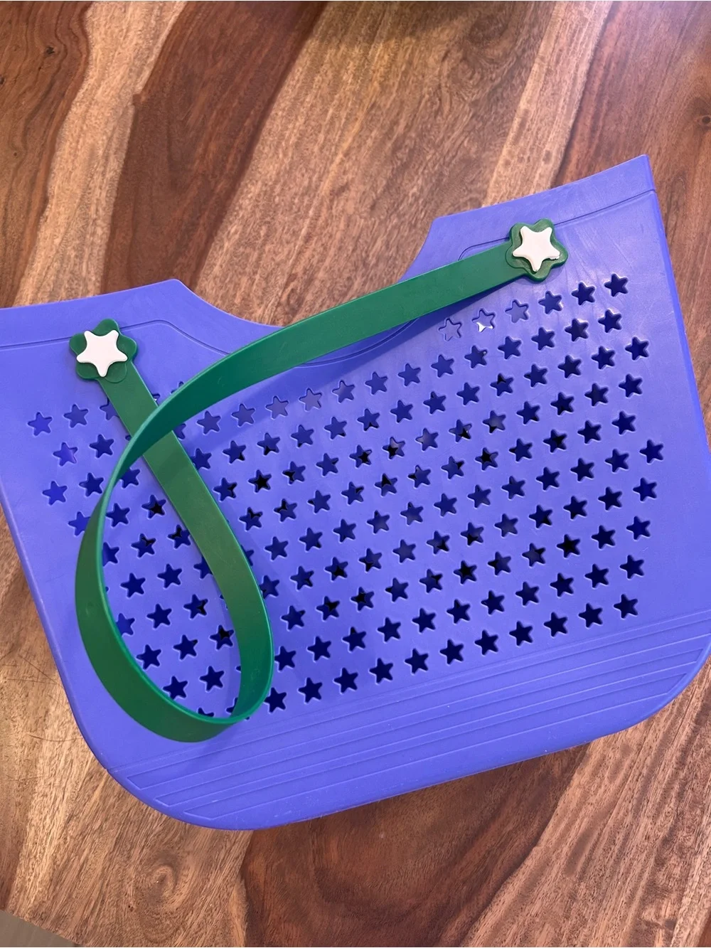 Purple Star-Cut Tote with Green Straps